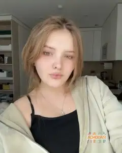 Александра Зотова