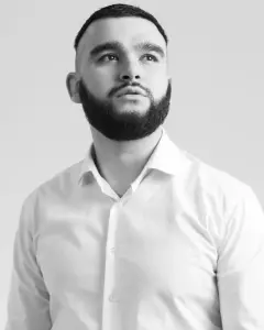 Альберт Мхитарян