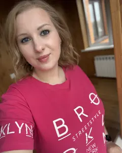 Алена Свашенкова