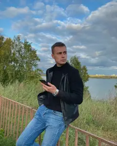 Макс 