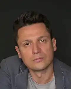 Филипп Файн
