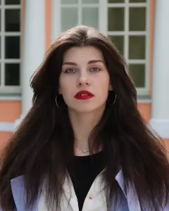 Арина Манаенкова