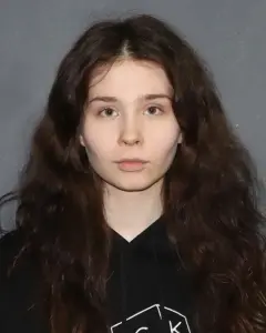 Алина Поверенова