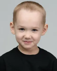 Марк Шутов