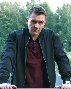 Антон Васильев