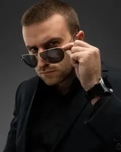 Дмитрий Савельев
