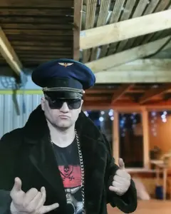 Владимир Безруких