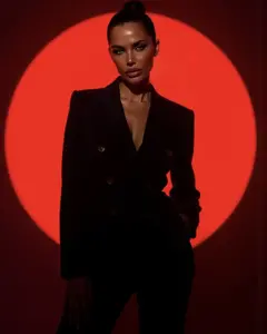 Елена Самим