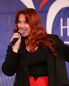 Юлия Вебер