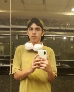 Одиссей Такаев