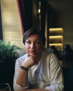 Елена Казарина