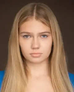 Мария Ахматова