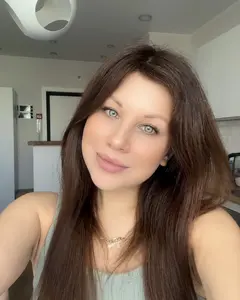 Яна Ирадионова