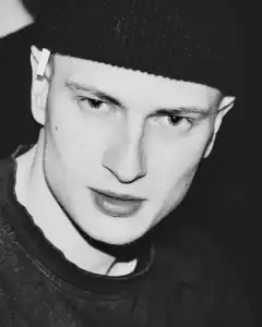 Максим Сазанюк