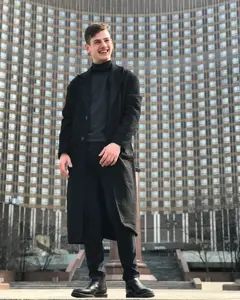 Елисей Олейник