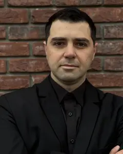 Владимир Меликсетов