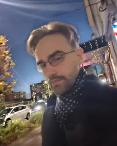 Виктор Иванов