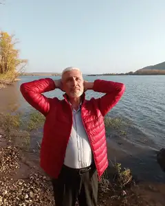 Игорь Елатанцев