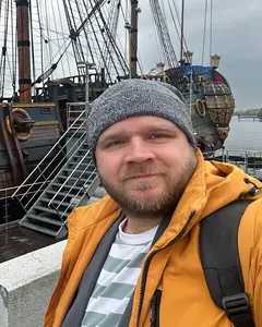 Константин Фролов