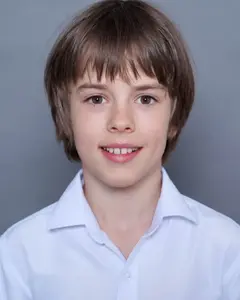 Лев Солоницын