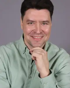 Виктор Елизаров