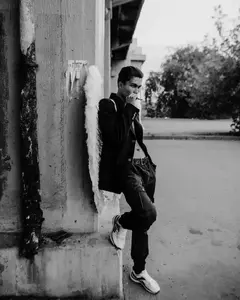 Александр Шатханов