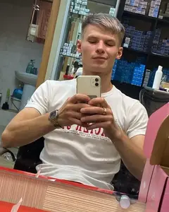 Бари Подмарев