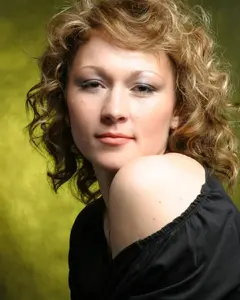 Елена Семенова