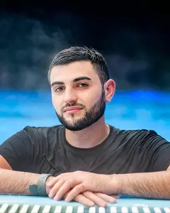 Нико Зурабов