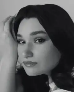 Дякив Мария