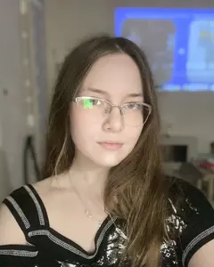 Полина Соколова