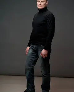 Олег Кобелев