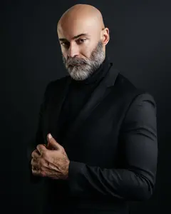 Карен Симонян