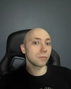 Никита Леонов