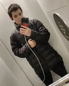 Владимир Аксенов