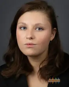 Софья Холодова