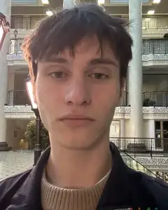 Артур Саакян