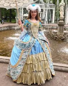 Ксения Попова