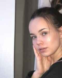 Аня Иликаева