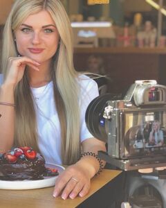 Анна Синёва
