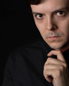 Александр Толстоухов