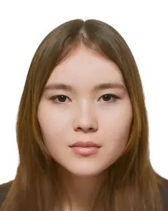 Айназ Янузакова