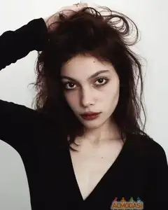 Анастасия Зиначёва