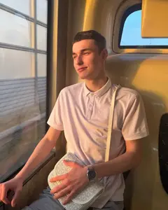 Никита Тихонов
