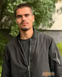 Никита Иванов