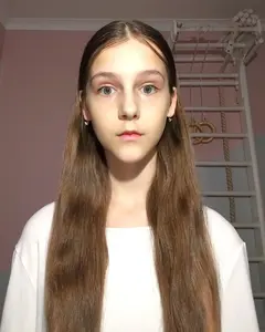 Арина Махницкая