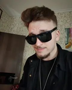 Александр Власюк
