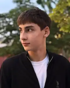 Artem Savelev