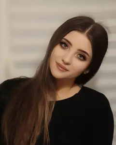 Александра Зуева