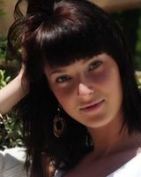 Алена Литвинова